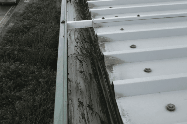 Commercial gutter cleaning specialists in London Colney